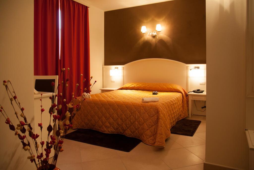 Centova Hotel 3*